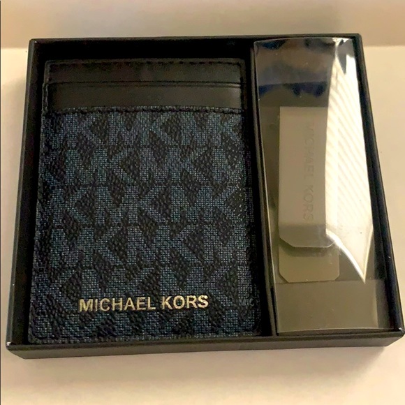 SOLD/ 9 Michael Kors Logo Case Card with Bill Clip - Picture 5 of 5